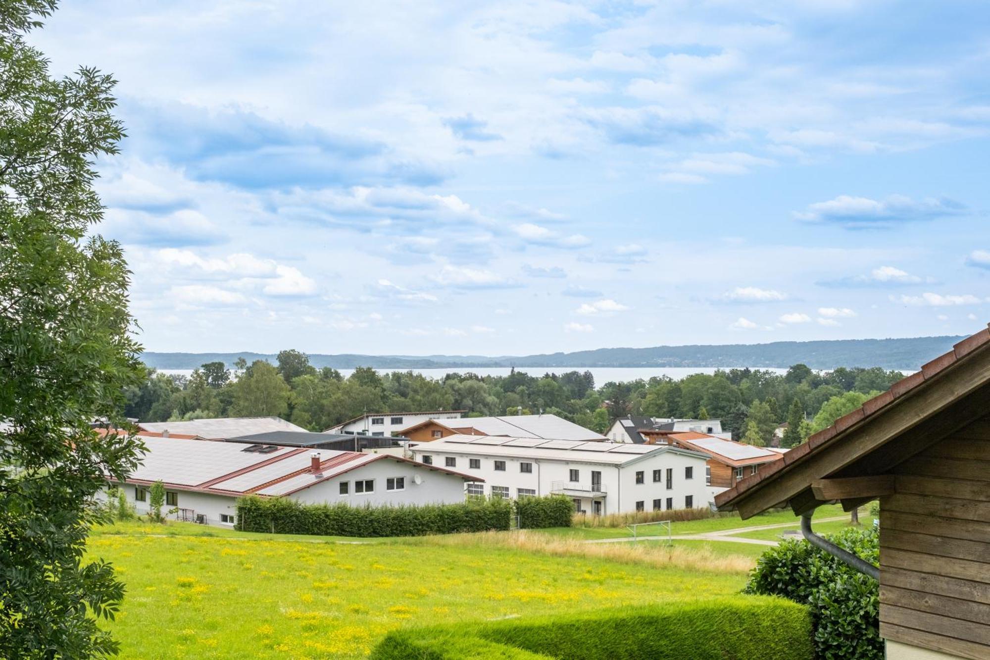 Gemuetliches Wohlfuehl-Apartment Mit Perfektem Seeblick Дісен-ам-Аммерзе Екстер'єр фото